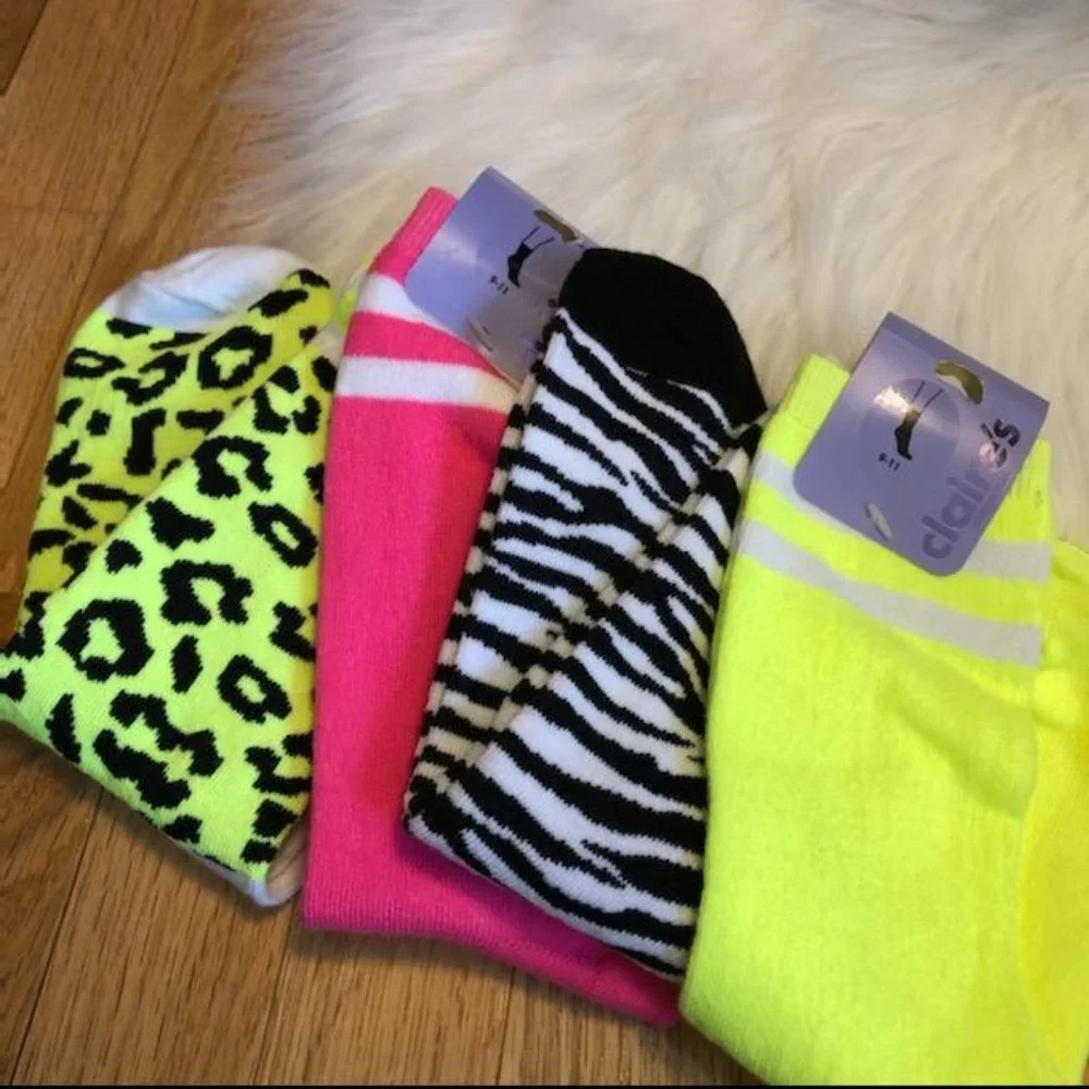 Over the Knee Neon Socks & Neon Hair Accessory Set